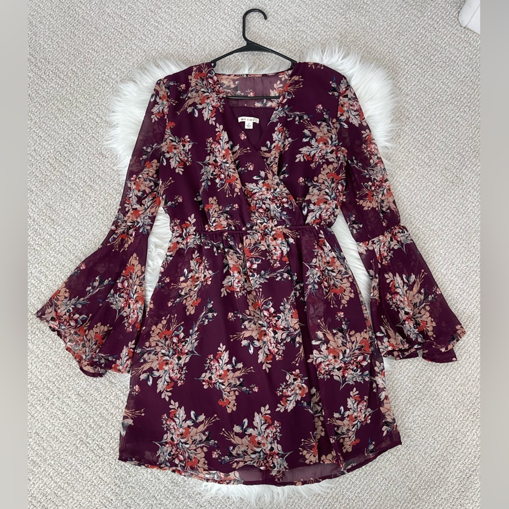 Women’s Size Large Long Sleeve Floral Print Dress